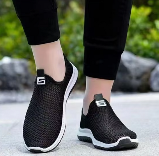 Aqua Sports Shoes™